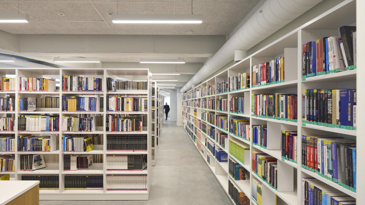 Vilniaus Centrinis paštas atgyja - įsikelia ISM. Pasižvalgykite! 10