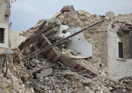 Turkijai po katastrofiškų žemės drebėjimų teks utilizuoti per 100 mln. tonų nuolaužų