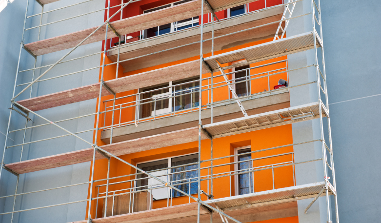 Aplinkos ministerija pradeda vykdyti daugiabučių kvartalinės renovacijos iniciatyvą