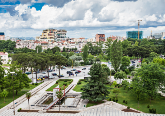 Albanijoje NT vystytojus ketinama priversti papildyti socialinio būsto fondą