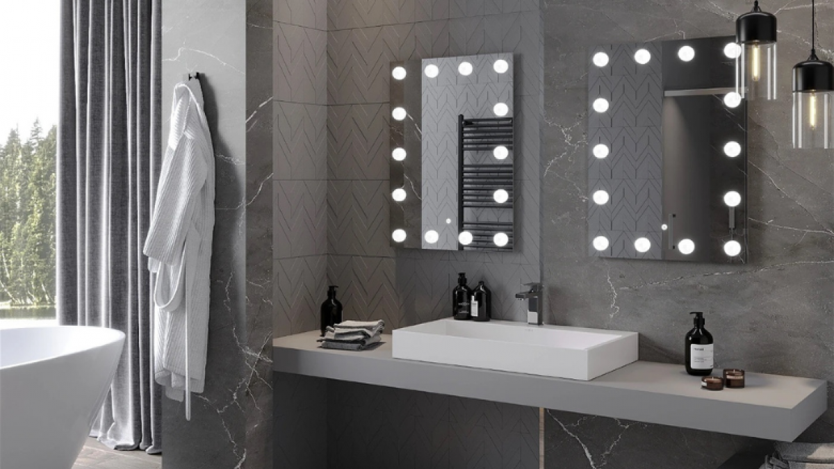 Veidrodis vonios kambaryje: estetika ir funkcionalumas 2