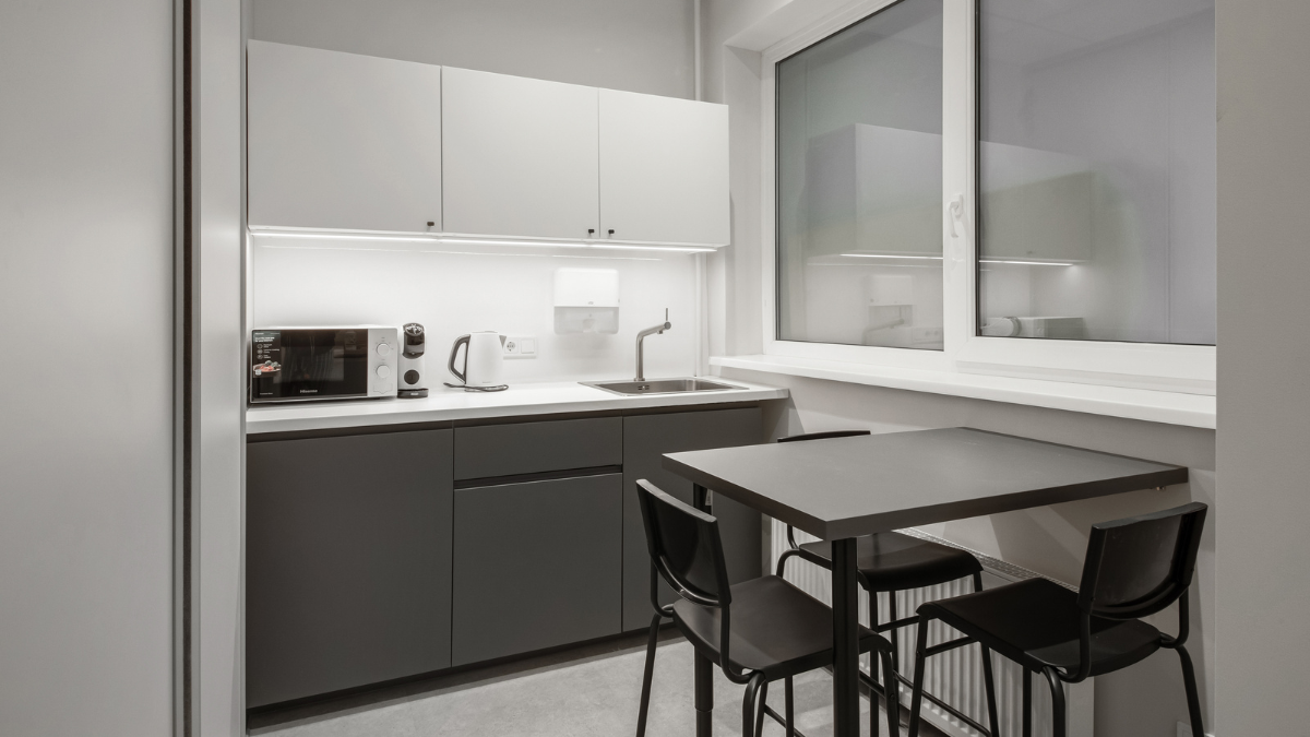 Iššūkis nestandartinėms erdvėms: Kaip IKEA sukūrė jaukią odontologijos kliniką 7