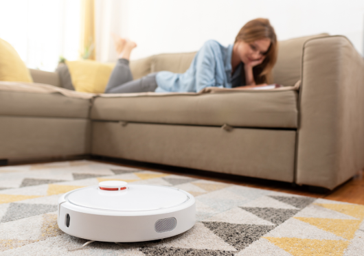 Norite, kad siurblys-robotas tarnautų ilgiau? Nepamirškite tinkamos jo priežiūros