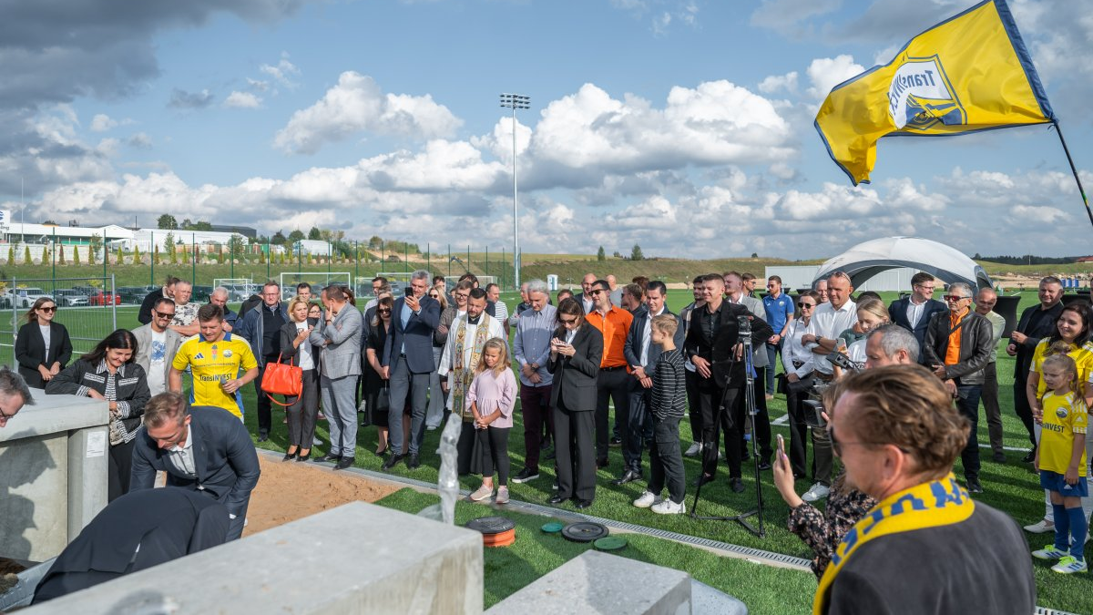 Vilniaus rajone - pirmasis futbolo stadionas 3