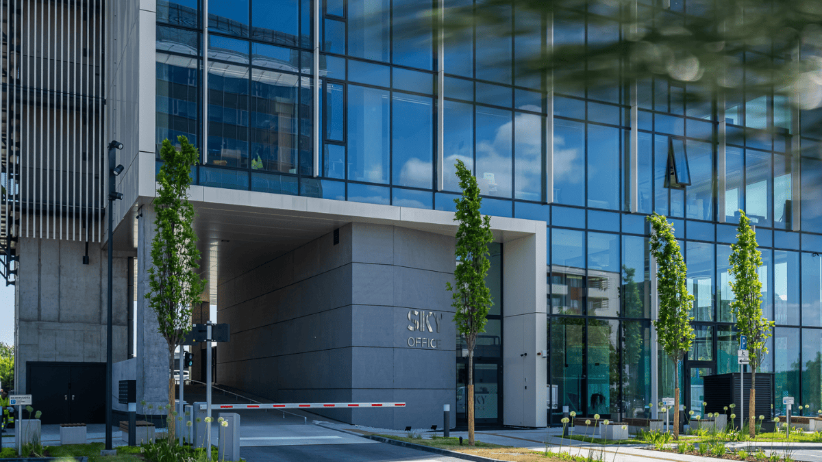 Sostinės Viršuliškių rajone duris atveria naujasis verslo centras „Sky Office“ 2