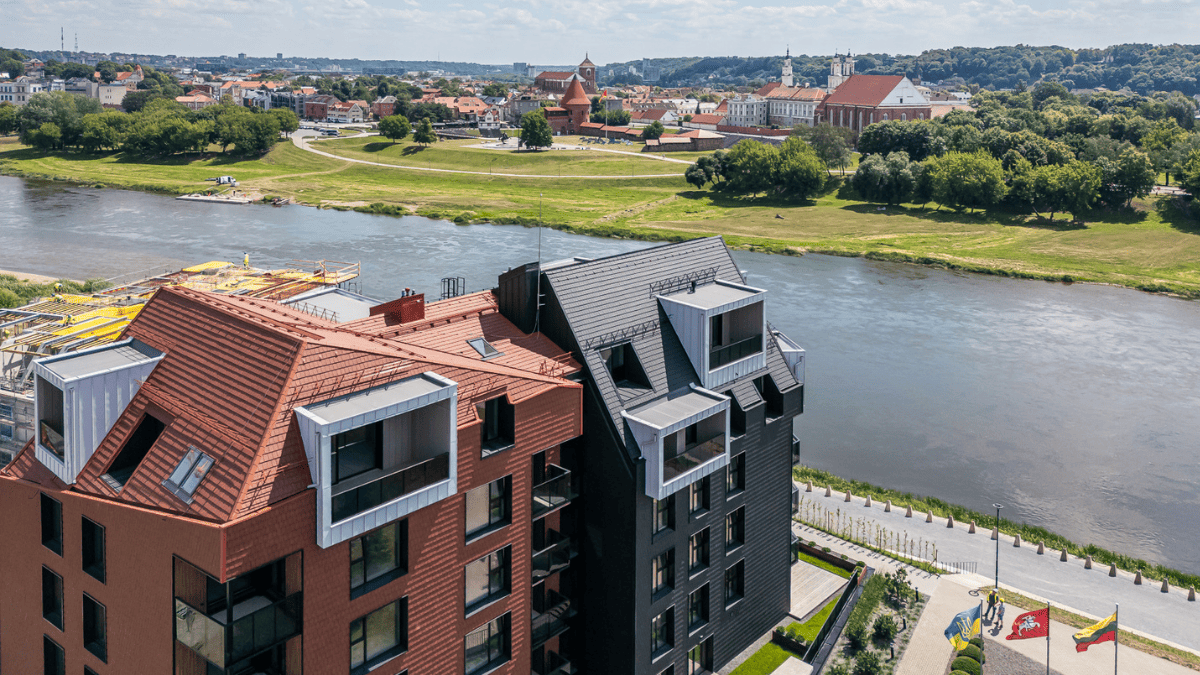 Norintiems ypatingų panoramų: „YIT Lietuva“ Kaune užbaigė unikalaus „Neries“ namo statybas 3