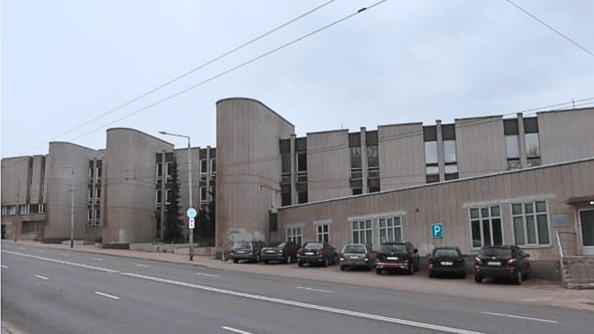 Ikoniniame pastate sostinės Tauro kalno papėdėje – išskirtinės patalpos ilgalaikei nuomai 1