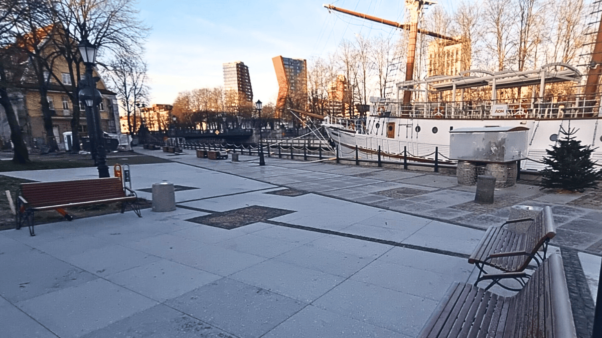 Aikštė prie „Meridiano“ įgavo naują veidą 1