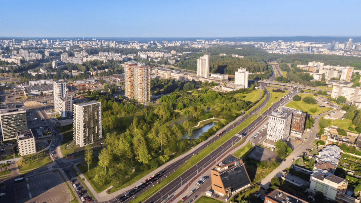 Vietoj pelkynės – naujas skveras Viršuliškėse 2