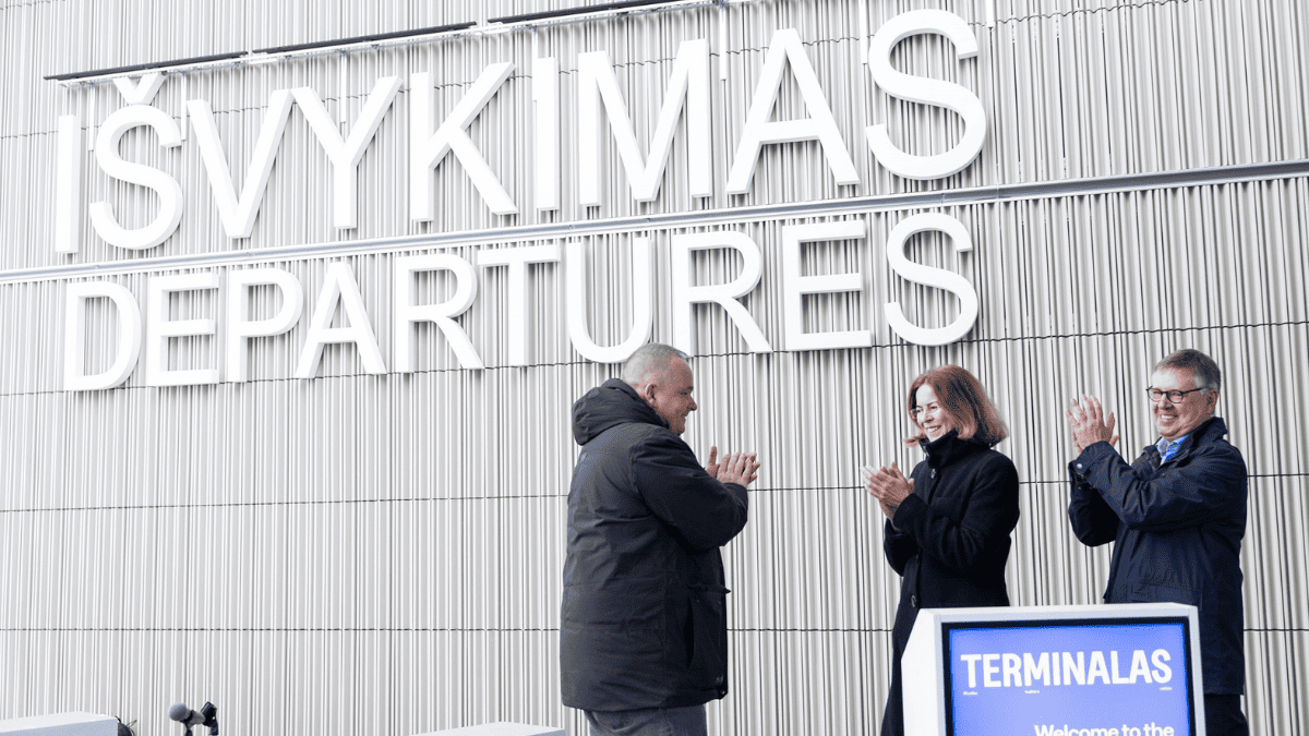 Atidarytas naujasis Vilniaus oro uosto išvykimo terminalas 1