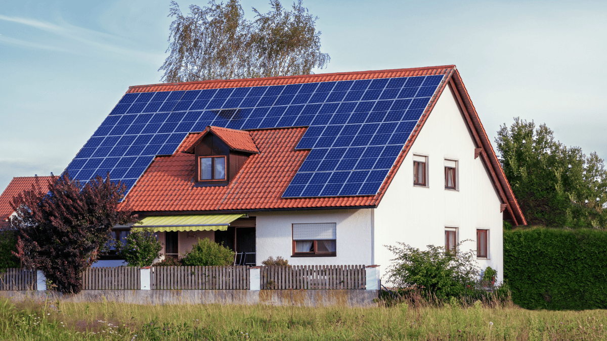 Parama įsirengus saulės elektrines namuose: APVA jau priima gyventojų prašymus 1