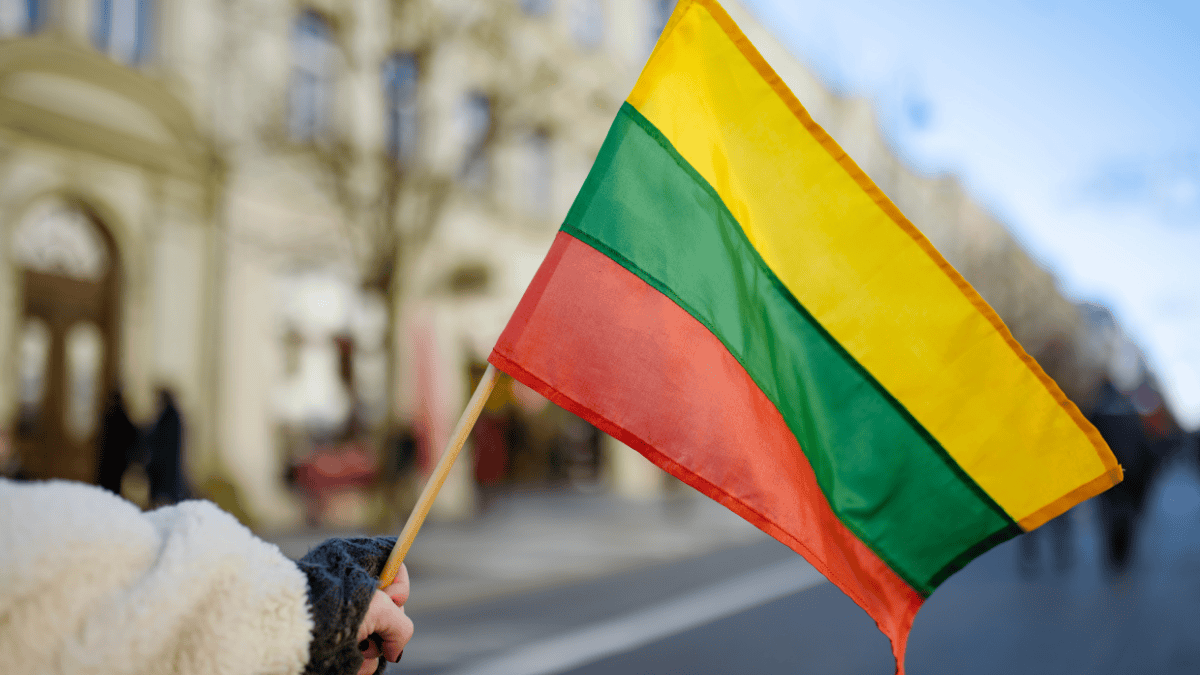 Sveikiname su Kovo 11-ąja!