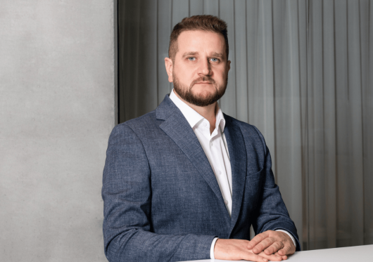 Eksperto patarimai: atsakė, kada elektros vartotojams verta rinktis dviejų laiko zonų tarifą
