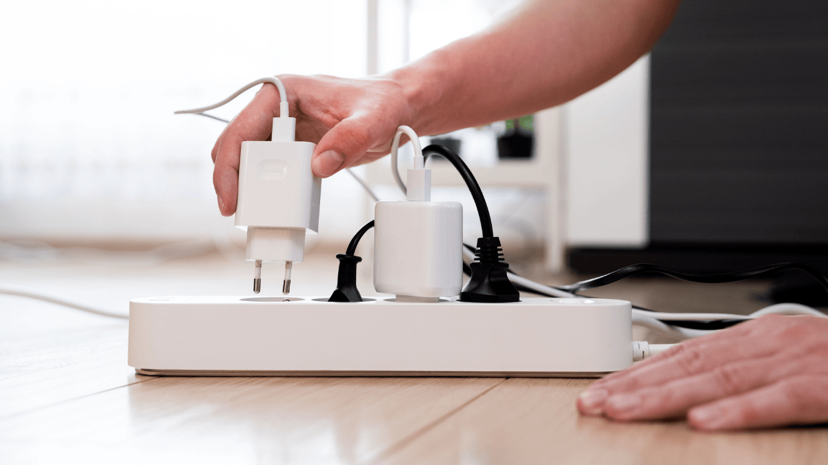 Vis daugiau gyventojų mažina kainą už elektrą: ypač svarbu esantiems garantiniame tiekime 1