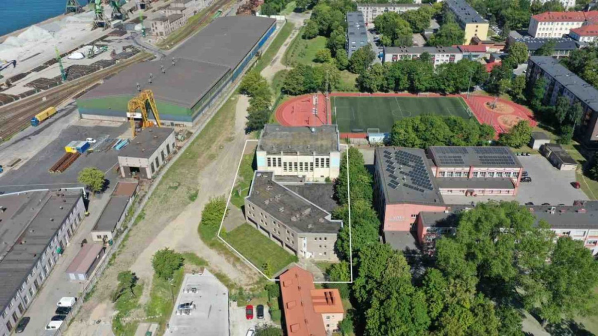 Klaipėdoje aukcione bus parduodamas legendinio baseino kompleksas 1