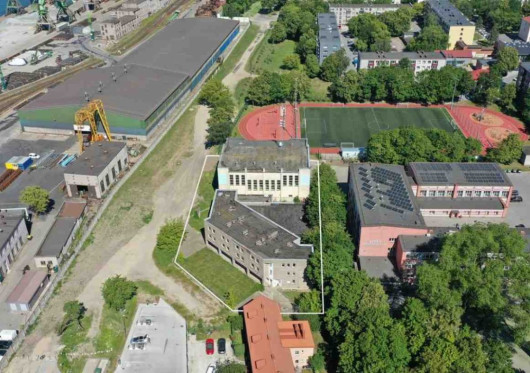 Klaipėdoje aukcione bus parduodamas legendinio baseino kompleksas