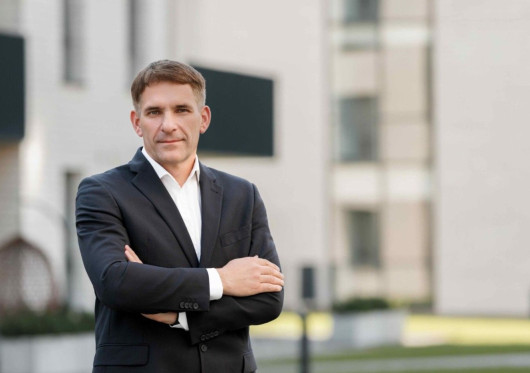 Tyrimas: pensijų fondų pinigus investuos į būstą ir sveikatą