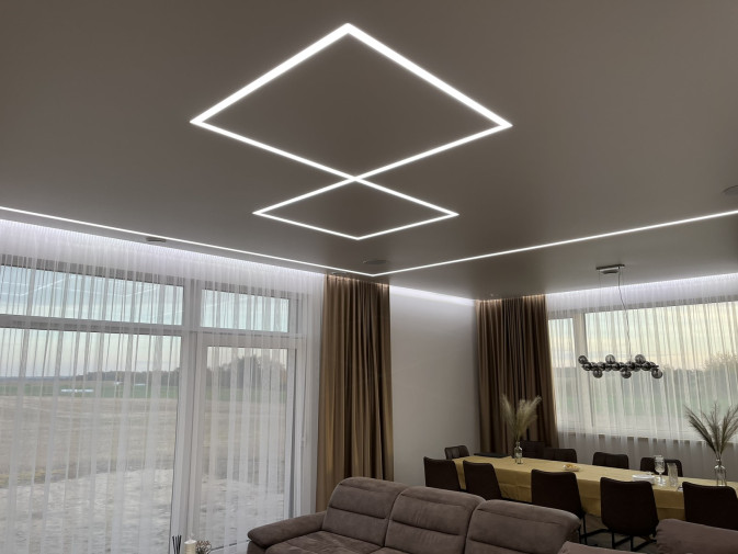 Elegance ceiling