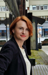 Sandra Tiniakova