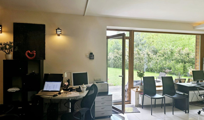 broker-gallery-image-2