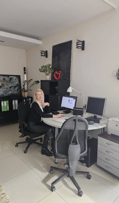 broker-gallery-image-1