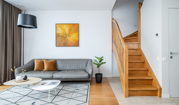 broker-gallery-image-1