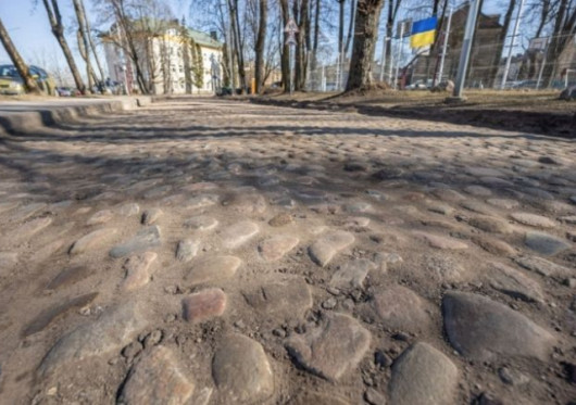 Istoriniame Vilniaus kvartale atidengtas XIX a. grindinys bus išsaugotas