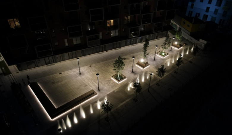 Atgimstančiame Vilniaus rajone – nauja aikštė ir fontanas  ‎‎ 1