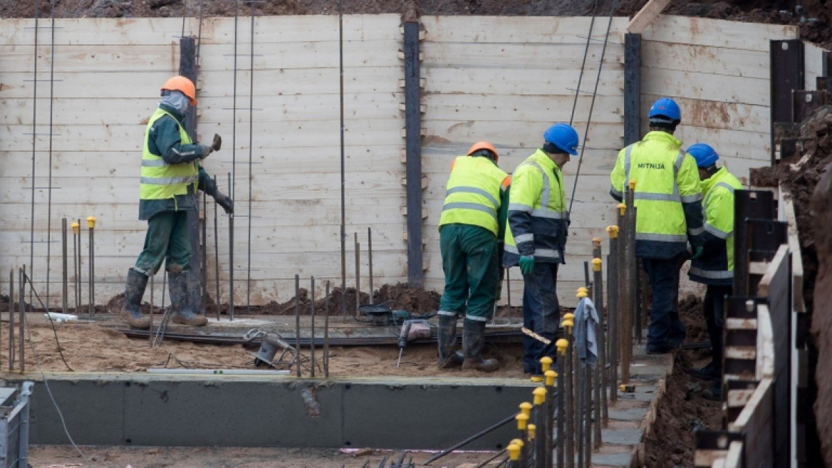 Statybininkų asociacija: Lietuvos statybose dirba apie 2,5 tūkst. ukrainiečių