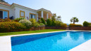 Ispanijoje butai su baseinu kainuoja 46,2 proc. brangiau nei be jo 1