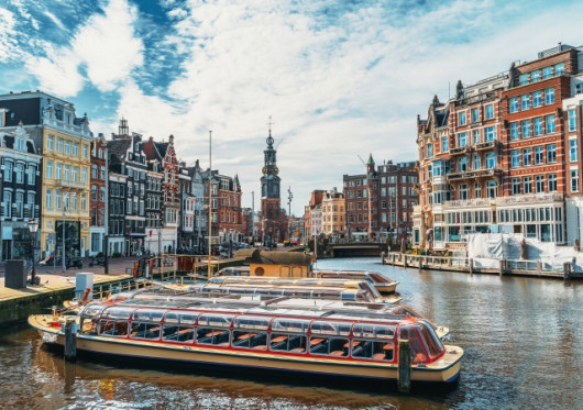 Nyderlanduose atsirado savivaldybė, kurioje vidutinė būsto vertė viršija 1 mln. eurų