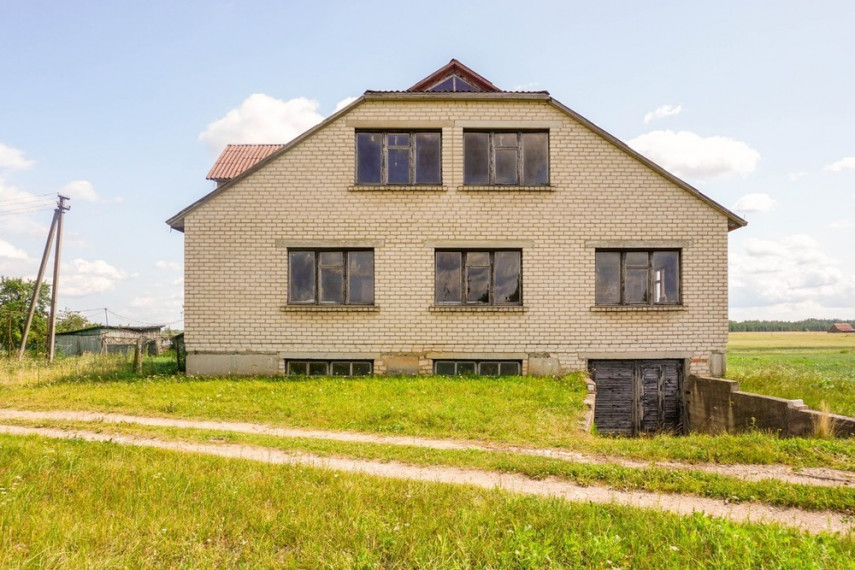 Parduodamas namas Lepšių, Pažagienių k., Panevėžio r. sav., 383.16 m2 ploto, 2 aukštai 1