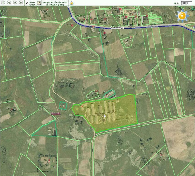 Molėtų raj, Inturkės sen., 67km nuo Vilniaus parduodama ferma su 6,6ha sklypu. 4