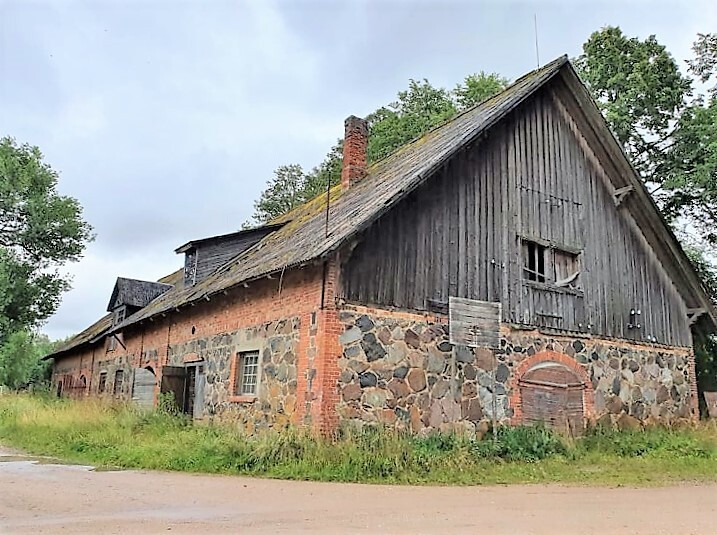 Parduodamos gamybinės, kitos paskirties, sandėliavimo patalpos Pabalvės k., Telšių r. sav., 1149 m2 ploto 1
