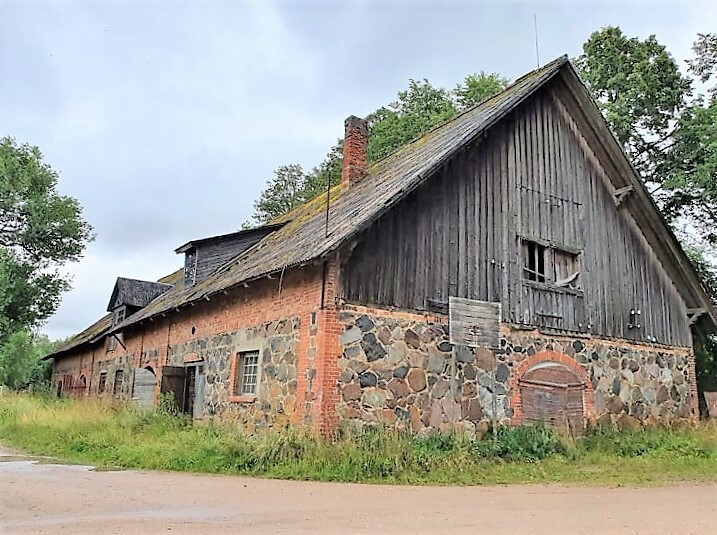 Parduodamos gamybinės, kitos paskirties, sandėliavimo patalpos Pabalvės k., Telšių r. sav., 1149 m2 ploto 1