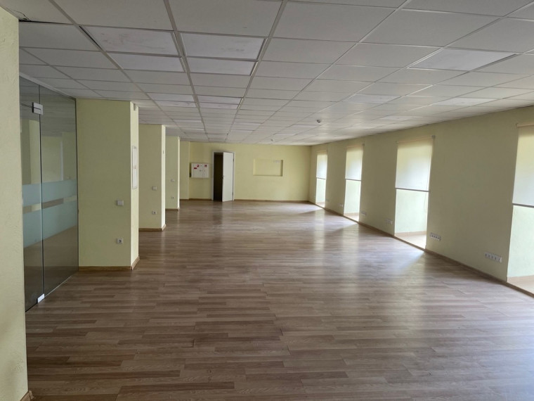 Nuomojamos gamybinės, kitos paskirties, sandėliavimo patalpos Kauno g., Centras, Marijampolės m., Marijampolės sav., 800 m2 ploto 2