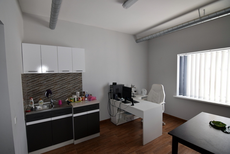Parduodamos kitos paskirties patalpos Zviniškių k., Marijampolės sav., 781 m2 ploto 4