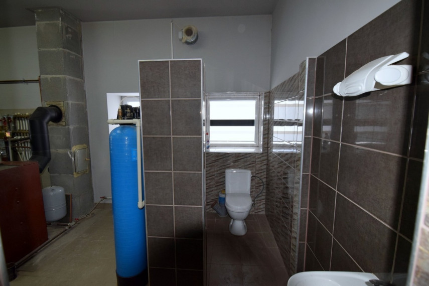 Parduodamos kitos paskirties patalpos Zviniškių k., Marijampolės sav., 781 m2 ploto 15