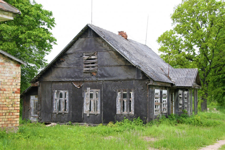 Parduodamas namas Pavirinčių, Pavirinčių k., Anykščių r. sav., 3216 m2 ploto, 2 aukštai 28