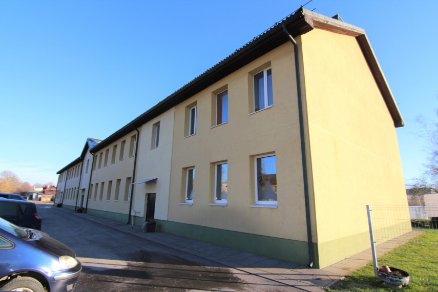 Parduodamas butas Radviliškio g., Zokniai, Šiaulių m., Šiaulių m. sav., 79.07 m² ploto 3 kambariai 18
