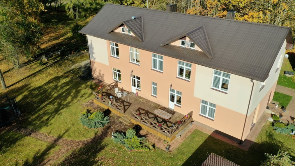 Parduodamas namas Felikso Važinskio g., Pievėnų k., Mažeikių r. sav., 345.82 m2 ploto, 2 aukštai 4