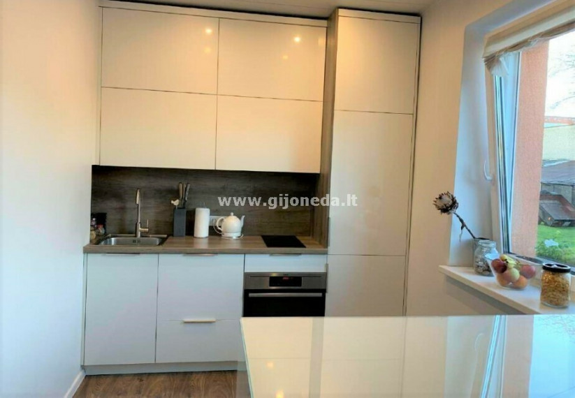 Parduodamas butas Klaipėdos apskritis, Klaipėda, Vėtrungės, Jurginų g., 43 m2 ploto, 2 kambariai 2
