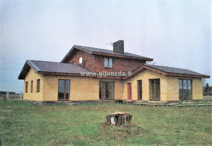 Parduodamas namas Beržų g., Plikių mstl., Klaipėdos r. sav., 232 m2 ploto, 2 aukštai 2