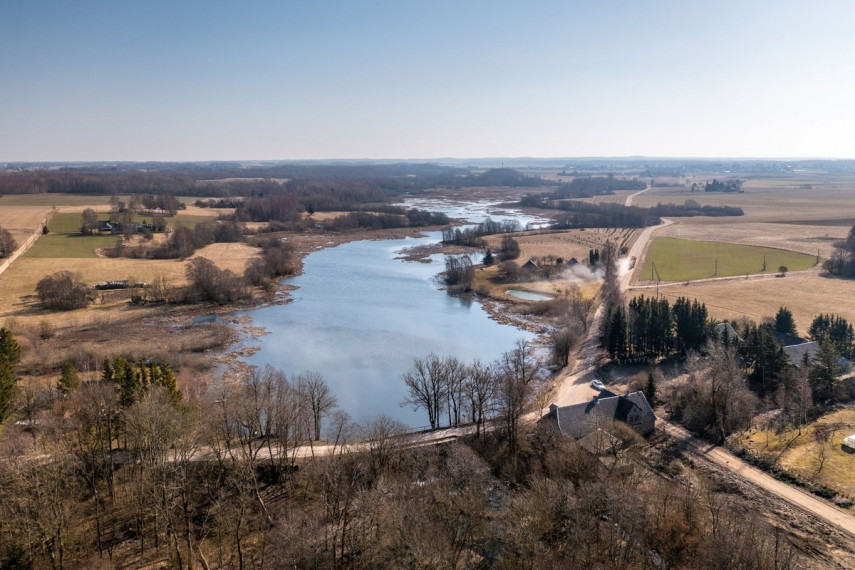 Parduodamas namas Malūno g., Lyksūdės k., Skuodo r. sav., 315 m2 ploto, 2 aukštai 7
