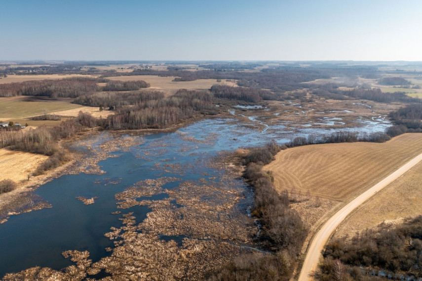 Parduodamas namas Malūno g., Lyksūdės k., Skuodo r. sav., 315 m2 ploto, 2 aukštai 14