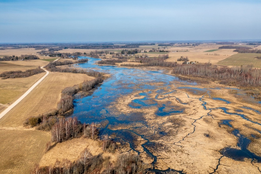 Parduodamas namas Malūno g., Lyksūdės k., Skuodo r. sav., 315 m2 ploto, 2 aukštai 37