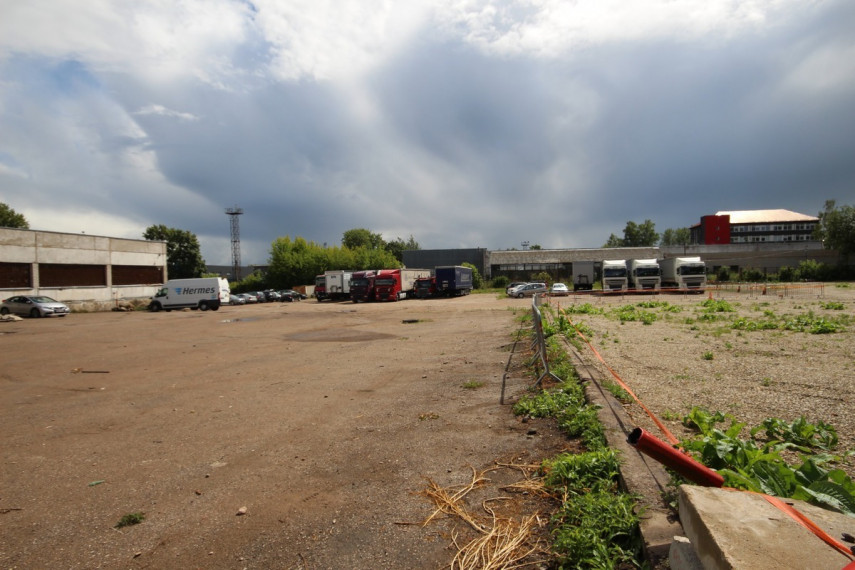 Nuomojamas sklypas Eišiškių pl., Naujamiestis, Vilniaus m., Vilniaus m. sav., 15 a ploto 4