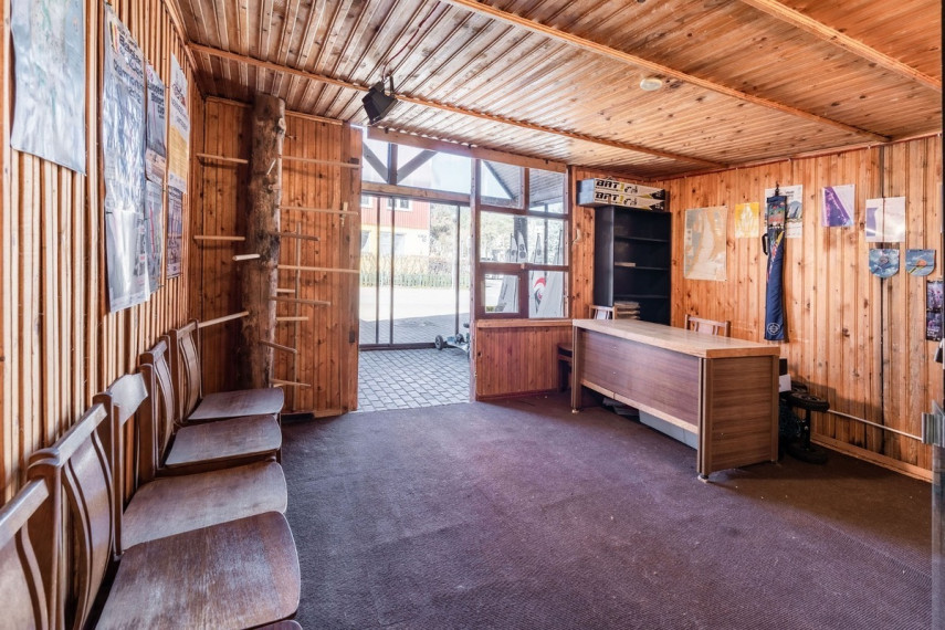 Parduodamos administracinės, gamybinės, kitos paskirties, maitinimo, paslaugų, prekybos, sandėliavimo patalpos Naglių g., Neringos m., Neringos sav., 28.25 m2 ploto 16