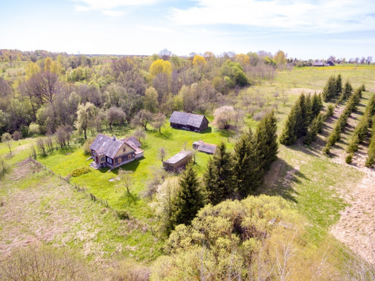 Parduodamas namas Ukmergės g., Domeikių k., Anykščių r. sav., 81.8 m2 ploto, 1 aukštai 18