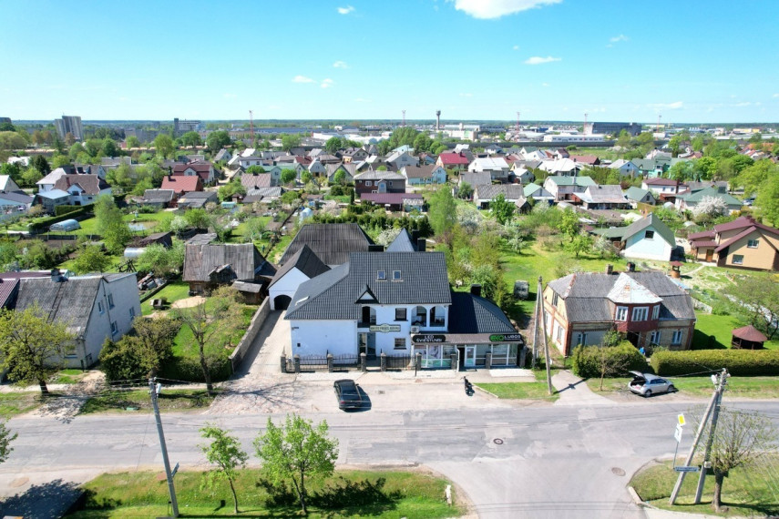 Parduodamas namas Respublikos g., Mažeikių m., Mažeikių r. sav., 246.09 m2 ploto, 2 aukštai 8